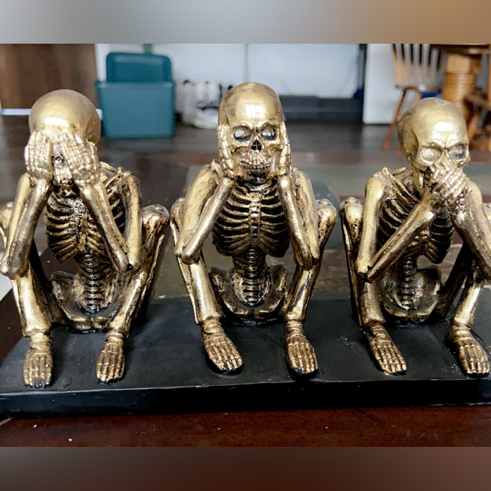3 skeletons. Halloween decor